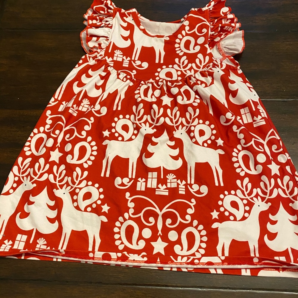 Sz 5 T reindeer dress